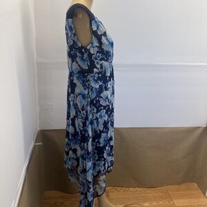 Motherhood Maternity Women's Sleeveless Floral  Blue Wrap Midi Dress Size S Used